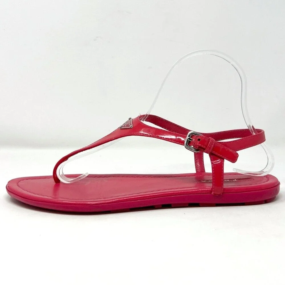 Prada Pink Patent Leather Flat Sandals T Strap Logo‎ 39.5